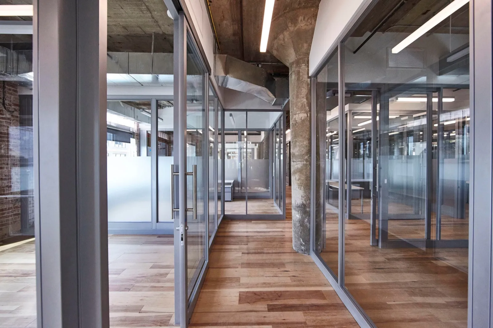 Demountable Walls furniture