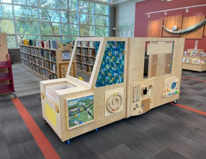 Omaha Public Library, view 2